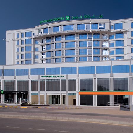Wyndham Garden Muscat Al Khuwair Ξενοδοχείο Εξωτερικό φωτογραφία