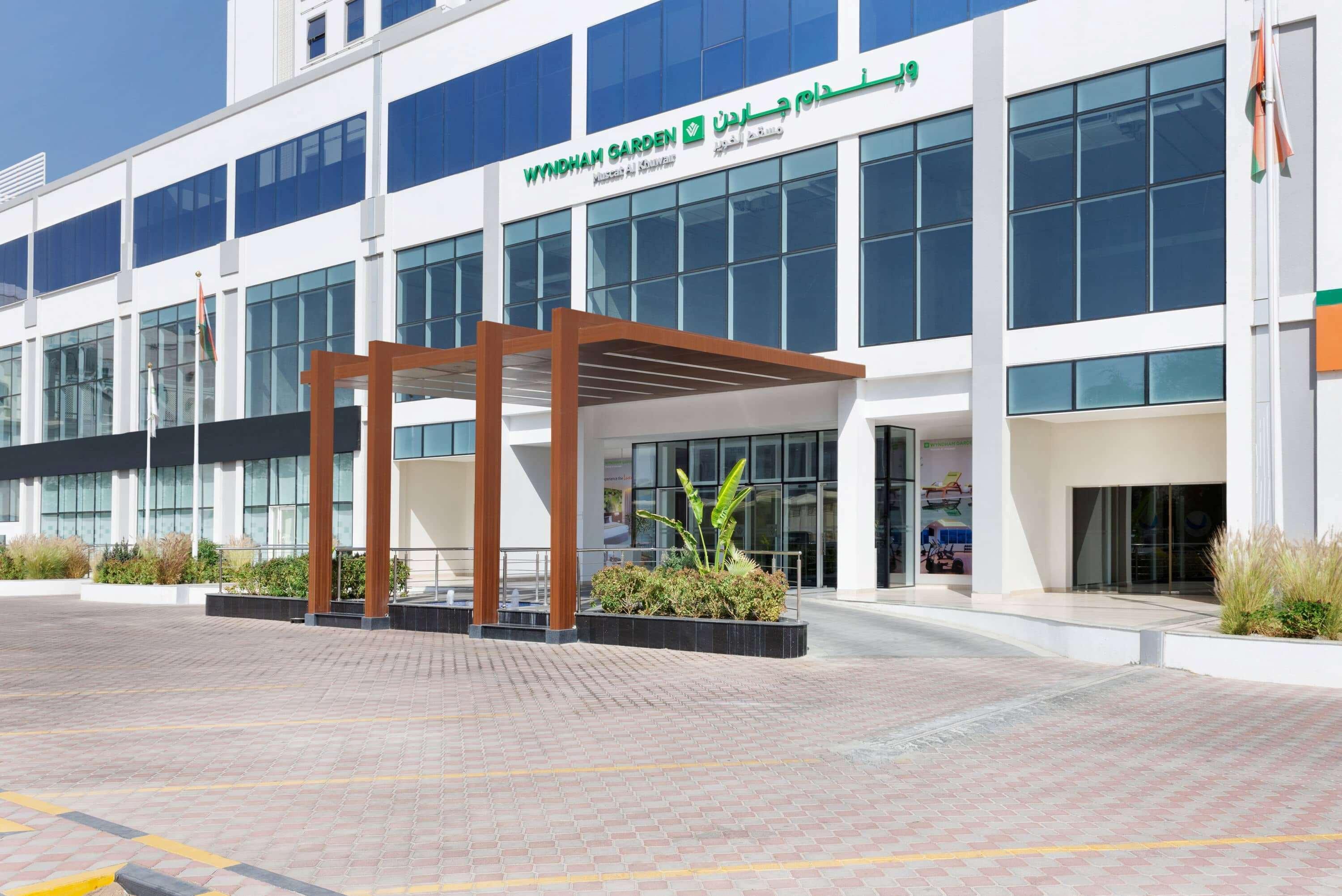 Wyndham Garden Muscat Al Khuwair Ξενοδοχείο Εξωτερικό φωτογραφία