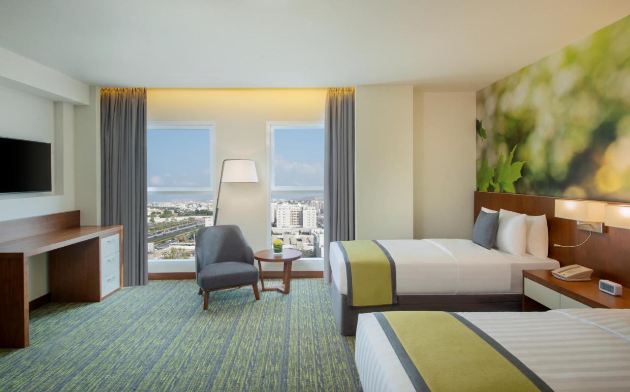 Wyndham Garden Muscat Al Khuwair Ξενοδοχείο Εξωτερικό φωτογραφία