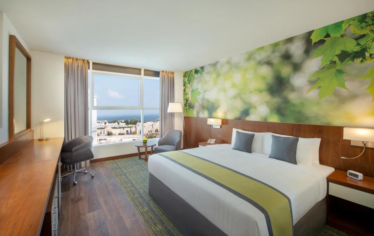 Wyndham Garden Muscat Al Khuwair Ξενοδοχείο Εξωτερικό φωτογραφία